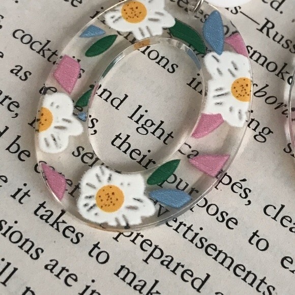 Floral Oval Resin Dangle Earrings NEW! 37O3 - Picture 3 of 11